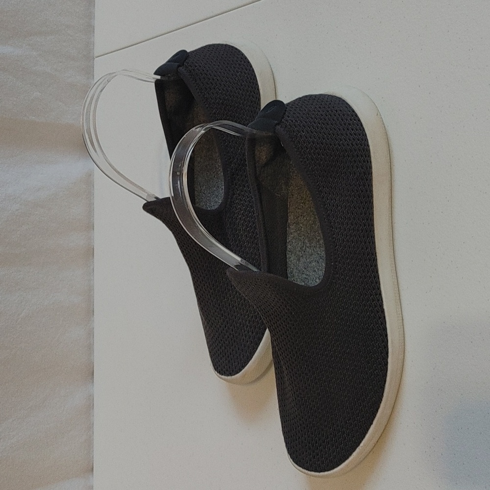 Allbirds Slip On Sneakers - Picture 2 of 9
